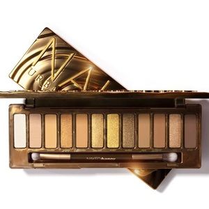 Brand New still in box Urban Decay Naked Honey Palette